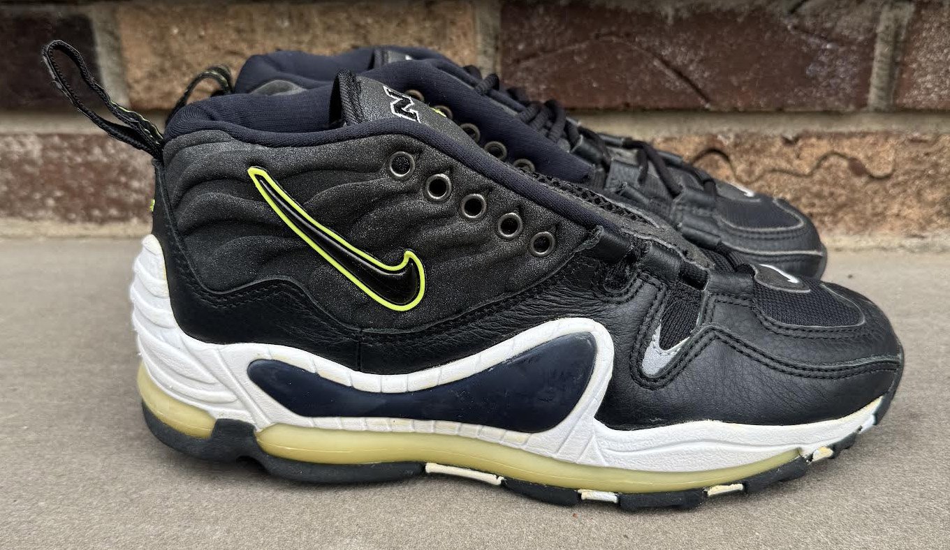 Nike Air Ubiquitous Max Black / Lemon Twist (Size 8) DS 